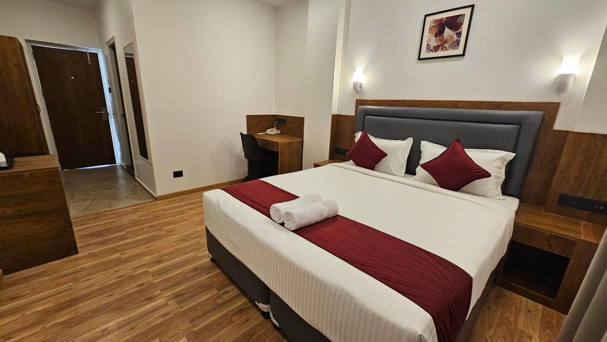 Indiana Hills Hotel Shillong Buitenkant foto